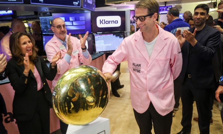 Klarna stock slide extends into Friday following Q4 earnings | PaymentsSource Klarna stock slide extends into Friday following Q4 earnings | PaymentsSource