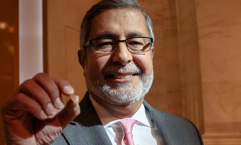 Micron rides memory price spike into earnings with stock up 62%