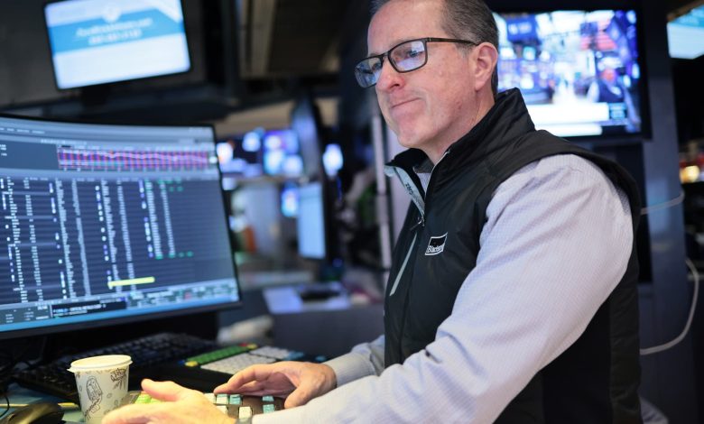 Stock market today: Live updates Stock market today: Live updates