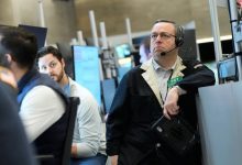 North American stocks fall, oil prices rise as Trump’s delays fail to quell fears