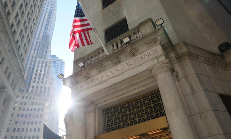 Stocks slump as inflation, AI worries rattle investors