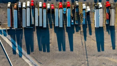 Growing gap between oil futures and supplies that determine costs for consumers Growing gap between oil futures and supplies that determine costs for consumers