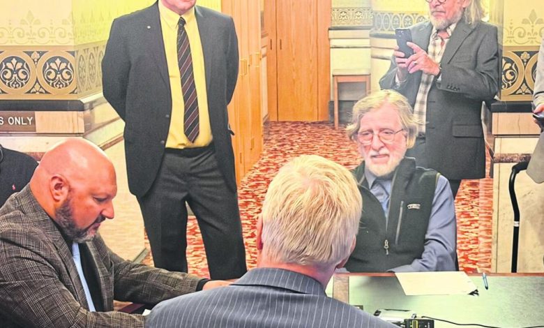 Iowa Senate subcommittee strikes down bill targeting DEI at private colleges | Politics