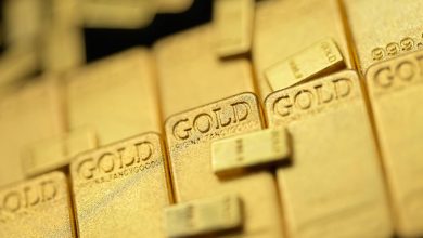 How much gold would  million buy at different points in history?