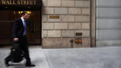 Institutional crypto interest rebounds even as Bitcoin (BTC) falls 25%