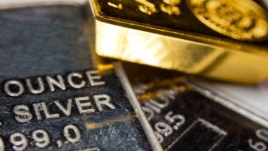 War Erases Gold And Silver Gains While Contrarians Eye Value