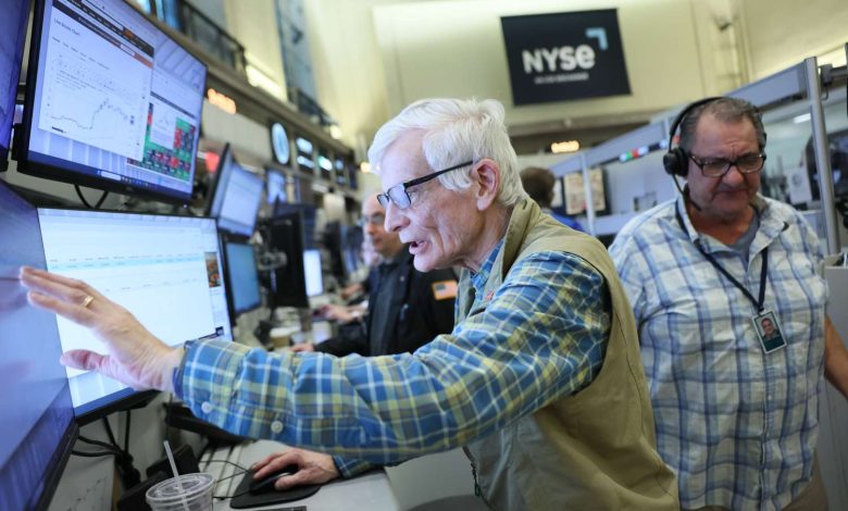 Major Indexes Rise as Oil Falls; Investors Monitor Iran Developments