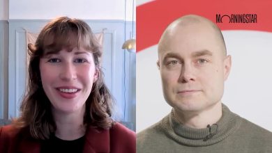 AI and Economic Moats: Which Stocks Are Most at Risk?