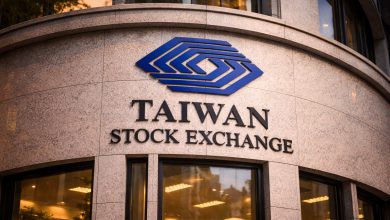 TAIEX posts sharp loss as war-driven oil shock batters chip bellwethers