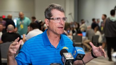 Jim Harbaugh Opens Up About Mike McDaniel, Future for Justin Herbert