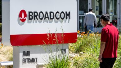 Tuesday stocks from analyst calls like Apple