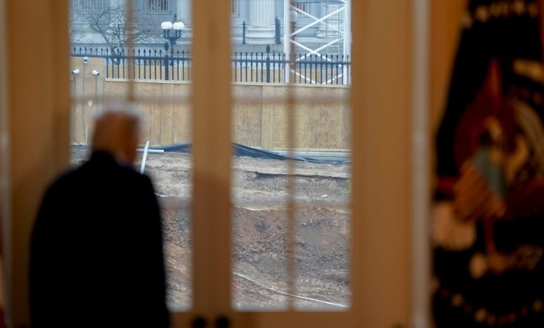 Appeals court asked to pause order halting Trump ballroom construction