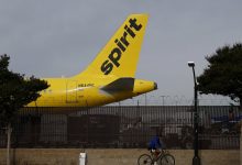 Trump says ‘maybe’ government should help struggling Spirit Airlines