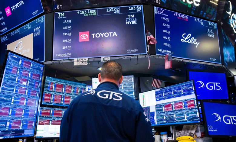 Stock market today: Live updates