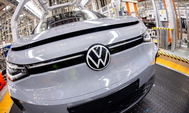 Auto giant Volkswagen posts significant drop in first-quarter profit