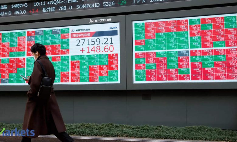 Global Markets | Japan’s Nikkei slips from record high on tech drag