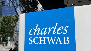 Schwab Earnings: Cash Management Concerns Weigh on Stock Despite Robust Results Schwab Earnings: Cash Management Concerns Weigh on Stock Despite Robust Results
