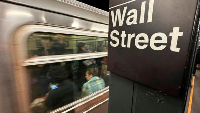 US stocks drift in mixed trading as oil prices keep spurting higher