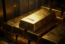 Gold Plunges Nearly 2% as Strait of Hormuz Tensions Reignite Market Fears