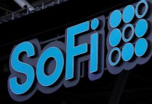 SoFi stock falls after mixed earnings report