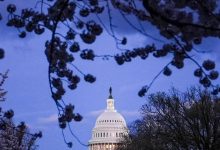 Many Americans are mad at both parties. Those ‘double haters’ favor the Democrats in the midterms