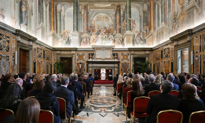 Pope to EU lawmakers: Seek unity, not conflict that leads to destruction
