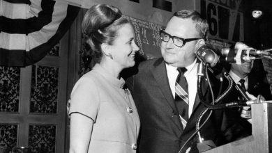 Profiles in courage are in short supply in politics