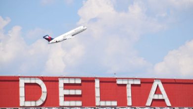 Delta Picks Bezos Over Musk For Satellite Wi-Fi As SpaceX’s .75 Trillion IPO Looms Delta Picks Bezos Over Musk For Satellite Wi-Fi As SpaceX’s .75 Trillion IPO Looms