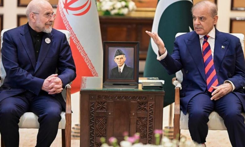 U.S.-Iran direct talks begin in Pakistan as war’s fragile ceasefire holds U.S.-Iran direct talks begin in Pakistan as war’s fragile ceasefire holds
