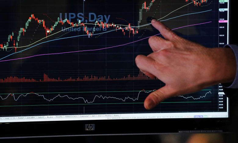 These tech stocks have seen bullish ‘flag patterns’ recently, says Katie Stockton