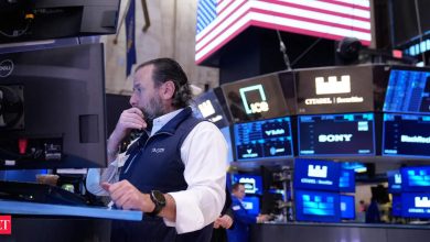 U.S. stock market: U.S. Stock Market today: Oil prices stable after volatile trading, global stocks diverge