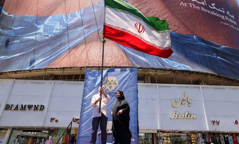 S&P 500, Nasdaq futures rise as tech rally continues, oil falls amid US-Iran talks