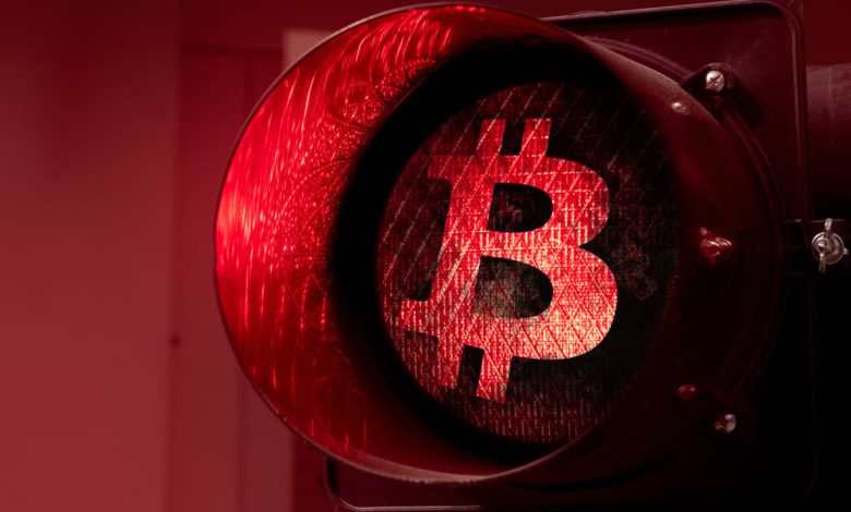 Bitcoin Drops Below ,000, Ethereum, XRP, Dogecoin Lose 1% As Crypto Markets Lose Momentum