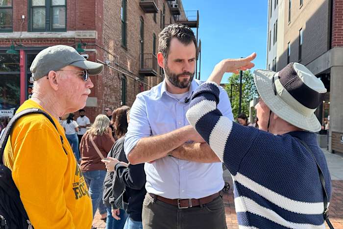 Iowa Democrats hoping to flip a US Senate seat are torn over which of 2 hopefuls has the best shot Iowa Democrats hoping to flip a US Senate seat are torn over which of 2 hopefuls has the best shot
