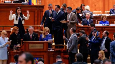 Romania’s pro-European coalition collapses after prime minister fails a no-confidence vote