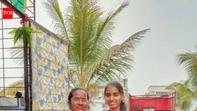 Children of waste pickers plan futures after good HSC scores | Pune News