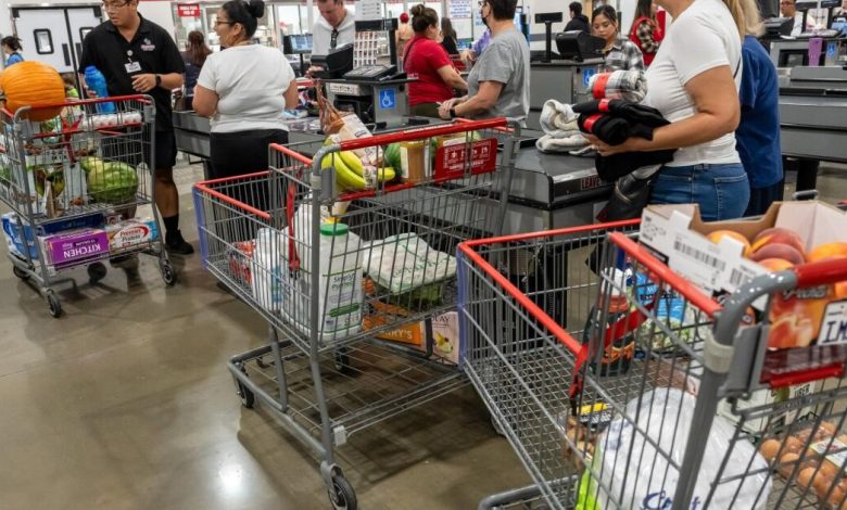 Companies quietly chase billions in Trump tariff refunds as lawsuits and politics mount Companies quietly chase billions in Trump tariff refunds as lawsuits and politics mount