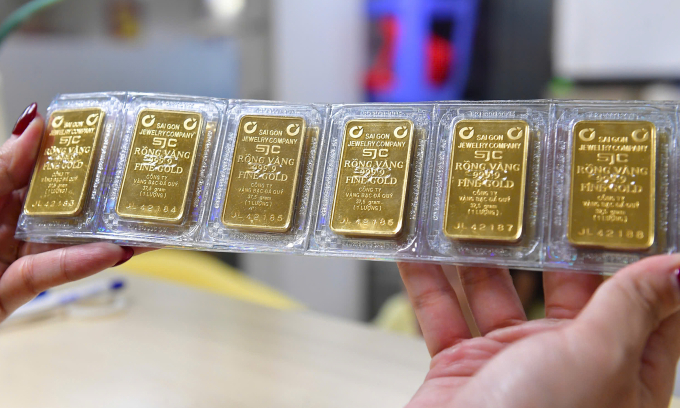 Gold prices decline – VnExpress International