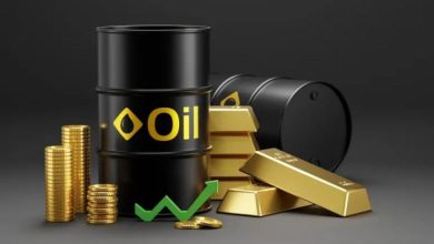 Gold edges lower as oil markets remain volatile amid geopolitical tensions