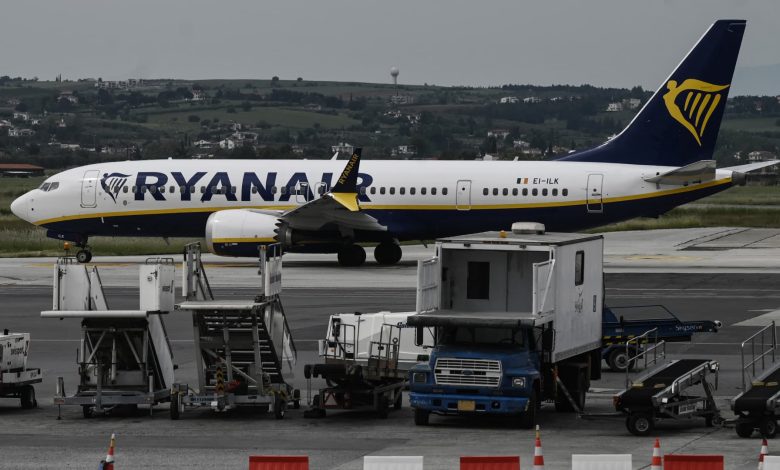 Airline profits to halve as fuel costs jump by 0 billion: IATA