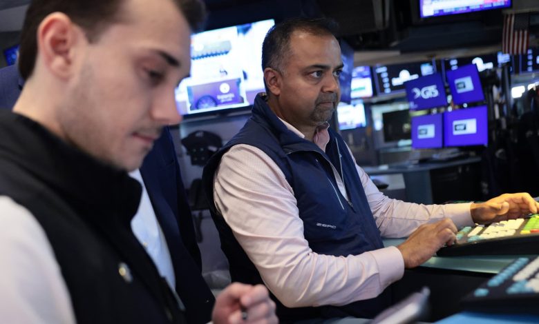 Stock market today: Live updates Stock market today: Live updates