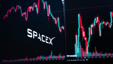 SpaceX drops more than 3% following 0 billion selloff SpaceX drops more than 3% following 0 billion selloff