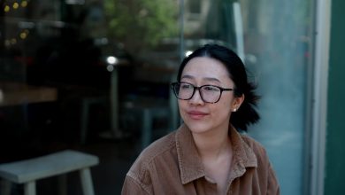 29-year-old software engineer worked ‘undercover’ at a coffee chain 29-year-old software engineer worked ‘undercover’ at a coffee chain