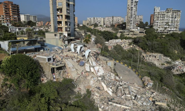 Thousands still missing after devastating Venezuela quakes