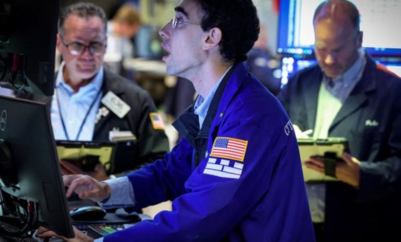 AI-Driven Tech Stocks Tumble Amid Inflation, Oil and Market Volatility