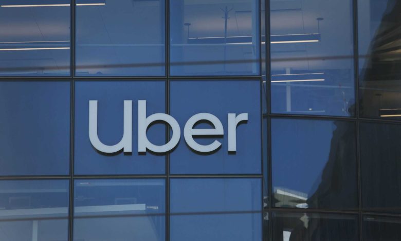 Uber reaches deal to avoid election confrontation with lawyers Uber reaches deal to avoid election confrontation with lawyers