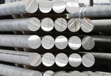 Aluminium leads tumble in metals as tech selloff fuels bear mood
