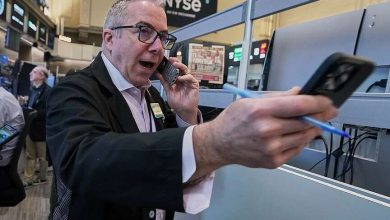 Market mixed as oil prices ease, tech stocks sink | The Arkansas Democrat-Gazette Market mixed as oil prices ease, tech stocks sink | The Arkansas Democrat-Gazette