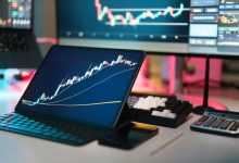 Bitcoin is stuck near ,000 as ETF outflows reach a sixth week