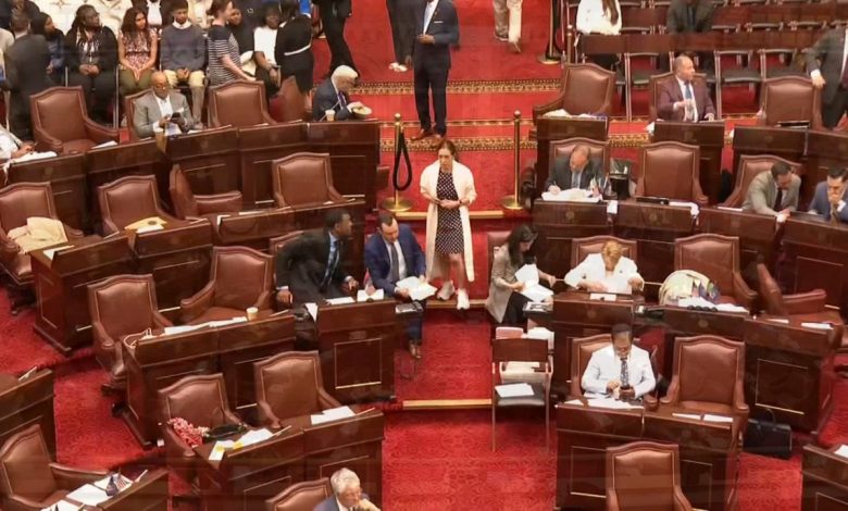 Legislature confirms new judges and more Legislature confirms new judges and more